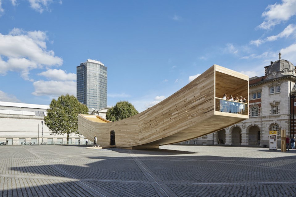  The Smile- A Landmark Project for the 2016 London Design Festival - Photo Paul Riddle