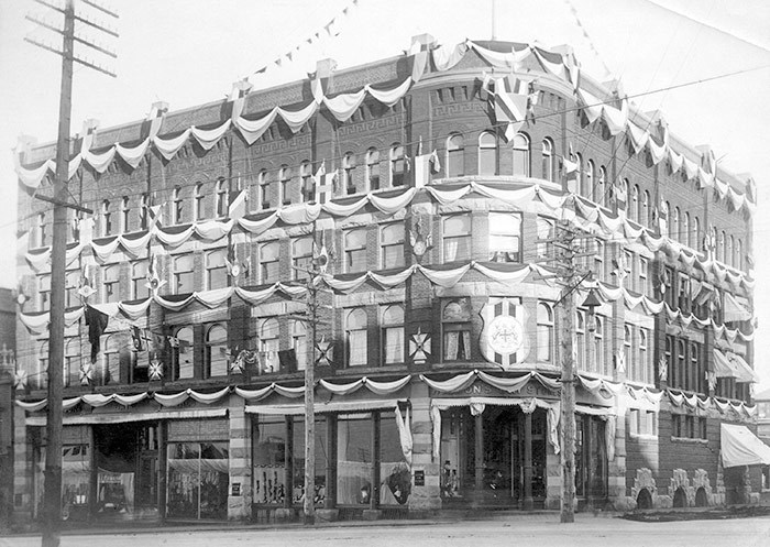  Hudson's Bay store decorated for the Duke and Duchess of Cornwall and York, 1901. Vancouver Archives Item: AM54-S4