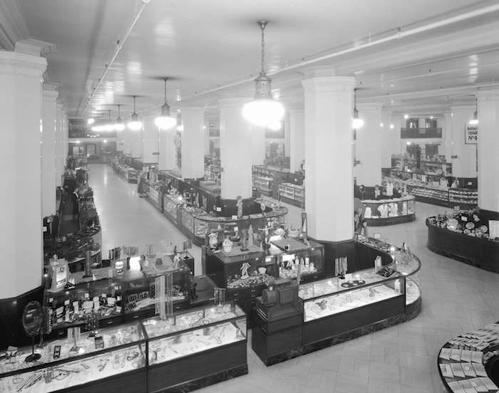  Hudson's Bay jewellery department, Oct. 8, 1931 (Vancouver Archives)