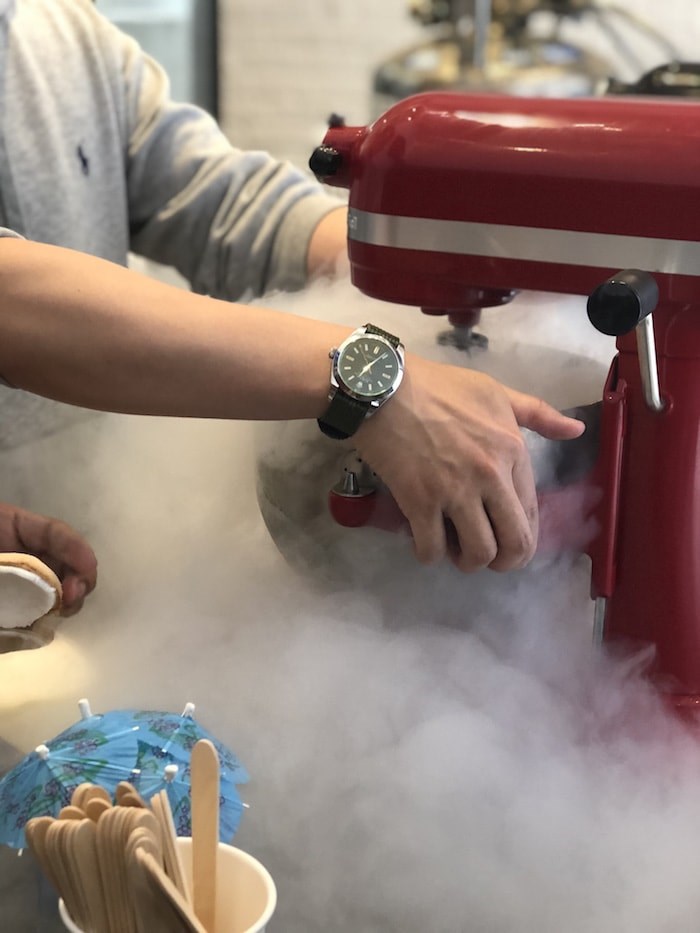  Prepping the ice cream (Lindsay William-Ross/Vancouver Is Awesome)