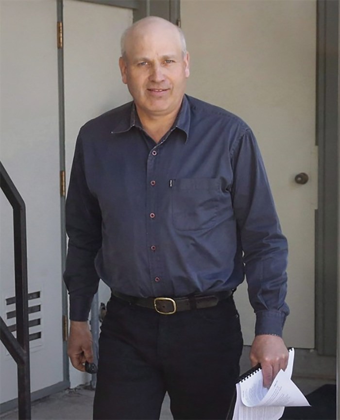  James Oler, who was found guilty of practising polygamy in a fundamentalist religious community, leaves court in Cranbrook, B.C., Monday, July 24, 2017. A special prosecutor is urging British Columbia's Court of Appeal to overturn the acquittal of a polygamous leader who was accused of taking a 15-year-old girl across the border for a sexual purpose.THE CANADIAN PRESS/Jeff McIntosh