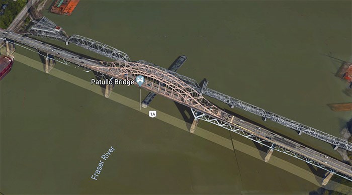  Rail bridge alongside the Pattullo in New West. Google Maps