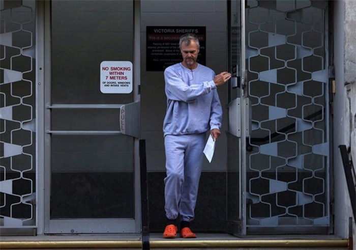  Harold Backer leaves the B.C. Provincial Court building in Victoria, B.C., on Monday, May 1, 2017. A former Olympic rower who mysteriously disappeared for nearly 18 months has pleaded guilty to a fraud charge. Harold Backer changed his plea today in Victoria provincial court on a single charge of fraud over $5,000. THE CANADIAN PRESS/Chad Hipolito