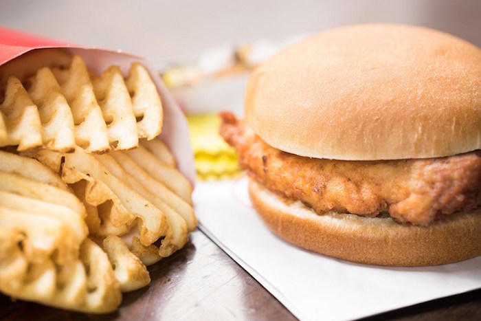  Chick-fil-A Original Chicken Sandwich with Waffle Fries (CNW Group/Chick-fil-A)