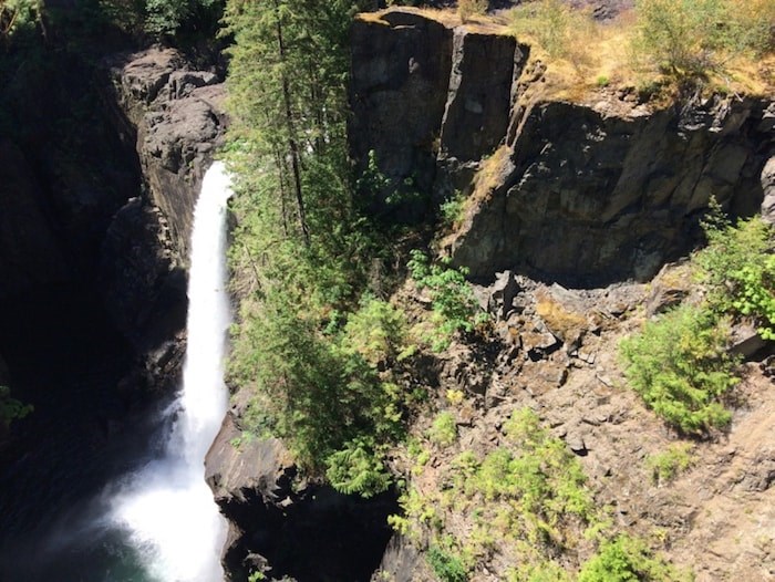  Elk Falls, near Campbell River (Photograph By TIMES COLONIST)