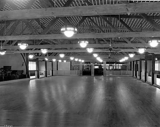  PNE dancehall, 1928 (Vancouver Public Library)