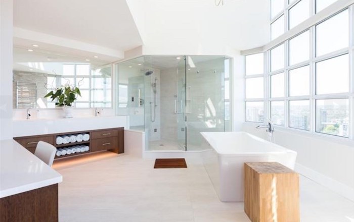  The master bathroom is huge and also has extra-high ceilings. Listing agents: John J Zhou, Fan Yang