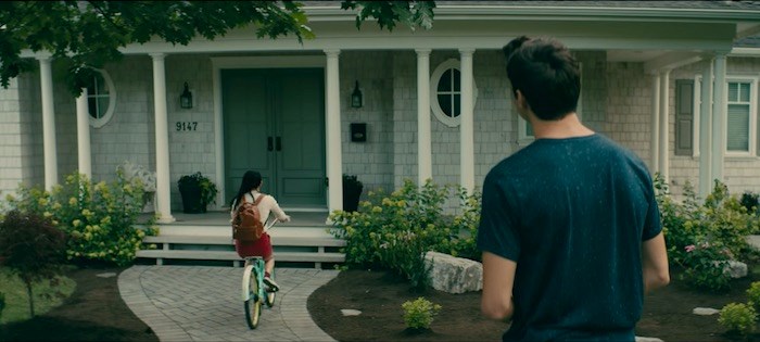  Peter outside Lara Jean's house. Josh lives next door (Netflix)
