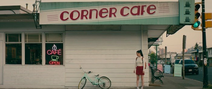  Lara Jean arrives at her favourite diner (Netflix)