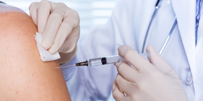  Vaccination/Shutterstock