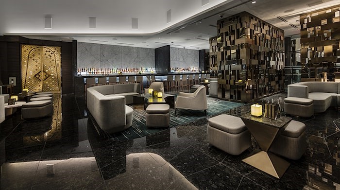  Champagne Lounge (Trump International Hotel & Tower)