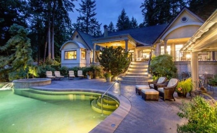  This South Surrey mansion was listed on October 11, 2018 for $12,999,000. Listing agents: Amy Alto, Scotti Alto