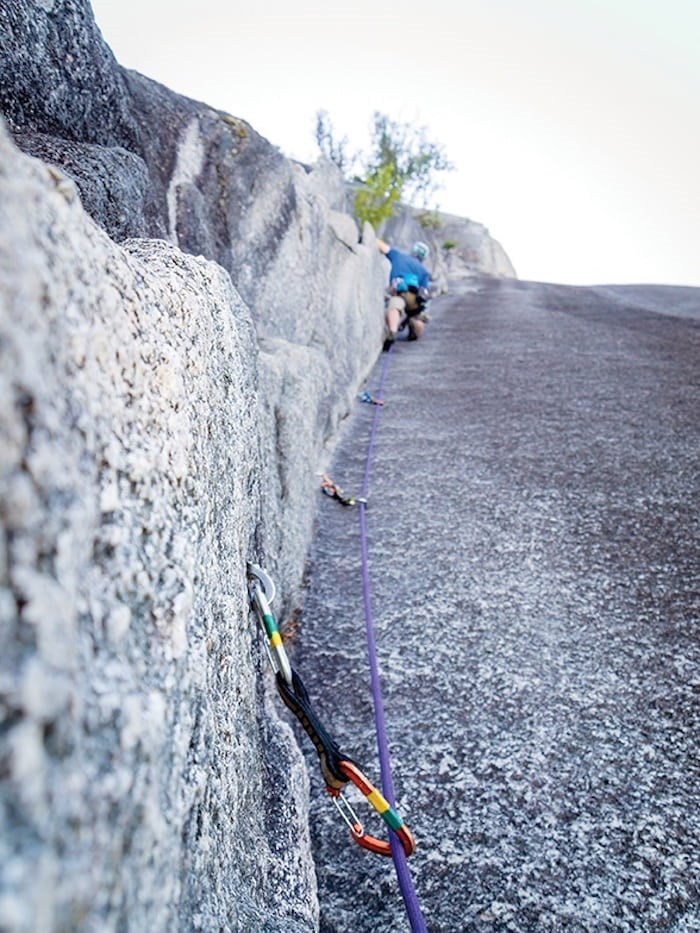  Climbing during a cool but dry winter day up the Stawamus Chief. (Photo: Leigh and Spring McClurg)
