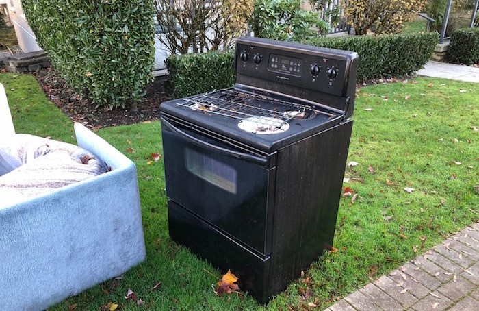  And a stove, too (Photo by Chris Campbell)