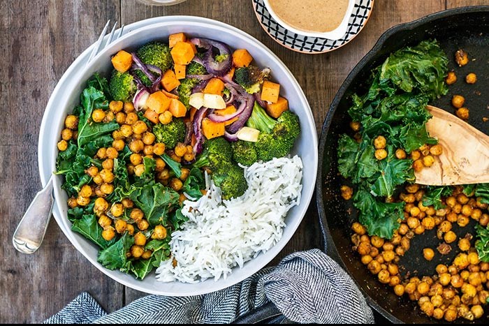  Buddha Bowl with Spiced Chickpeas, Roasted Vegetables and Cinnamon Tahini Dressing