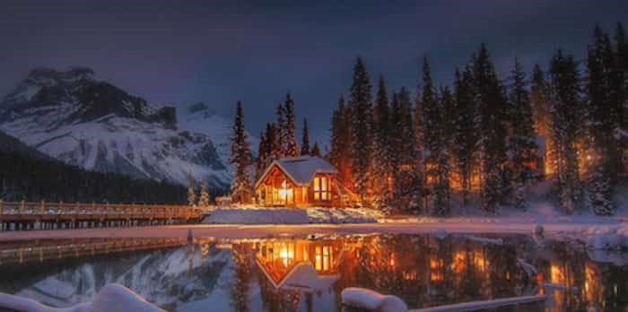  Emerald Lake Lodge / 