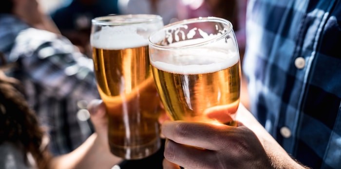  Cheers with beers (Photo via iSTOCK)
