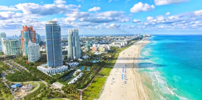  south beach / Shutterstock