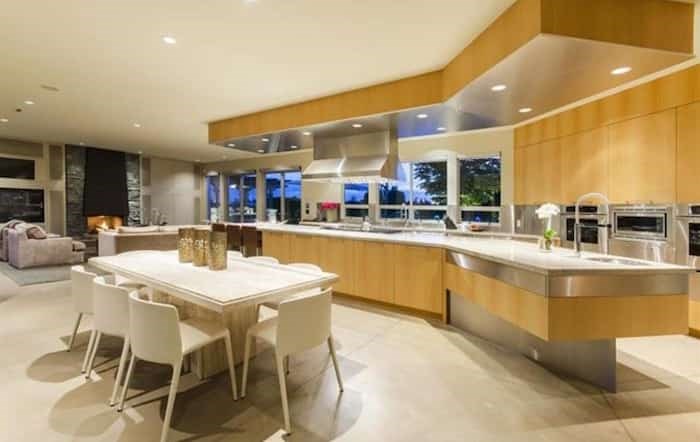  The home has a spacious, angular kitchen with a casual dining area. Listing agent: Manyee Lui