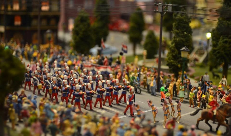  Miniature World Facebook