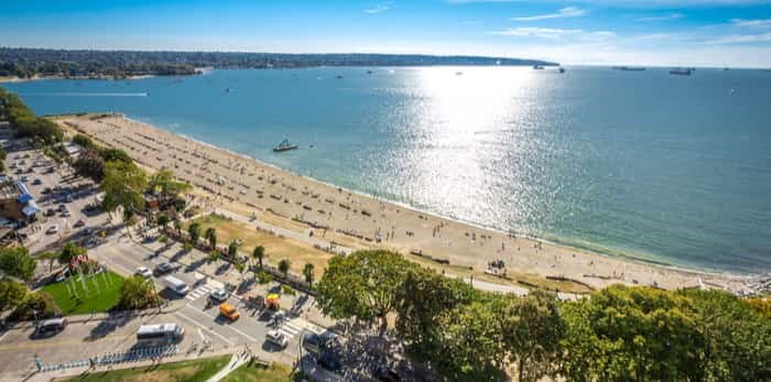  Photo: English Bay / Shutterstock