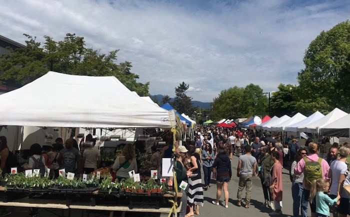  Kitsilano Farmers Market. 