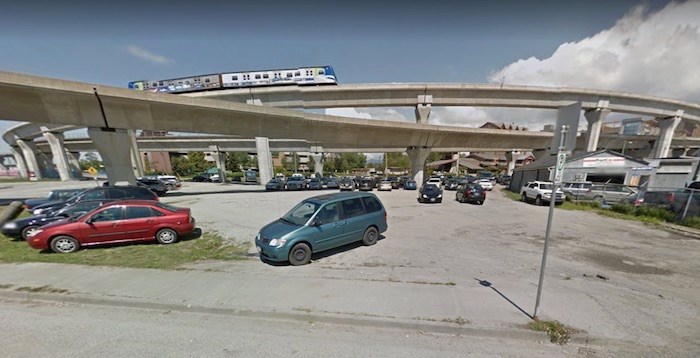  Parking near Bridgeport Station on Beckwith Road in Richmond. Screenshot via Google Street View.