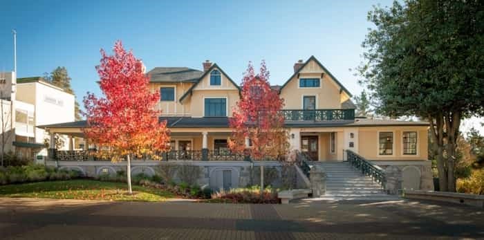  Crofton House 