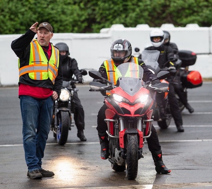  -Instructor Ron Cronk runs through drills with Advanced riders at Western Speedway in Victoria, B.C. May 25, 2019. Photo by Darren Stone/Times Colonist