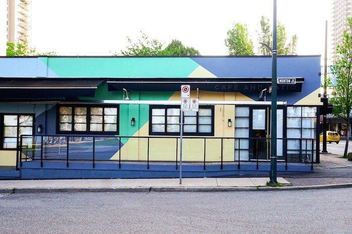  The exterior of Papi's Seafood and Oyster Bar. Photo courtesy Viaggo Hospitality Group.