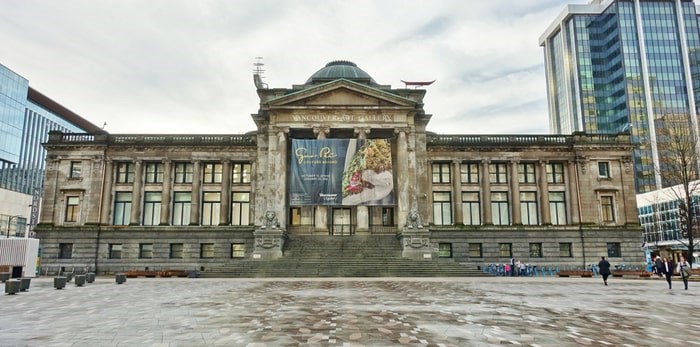  Vancouver Art Gallery exterior, facing Georgia Street. Photo by EQRoy/Shutterstock.com