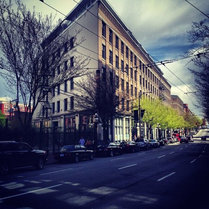  Exterior of Koret Lofts. 