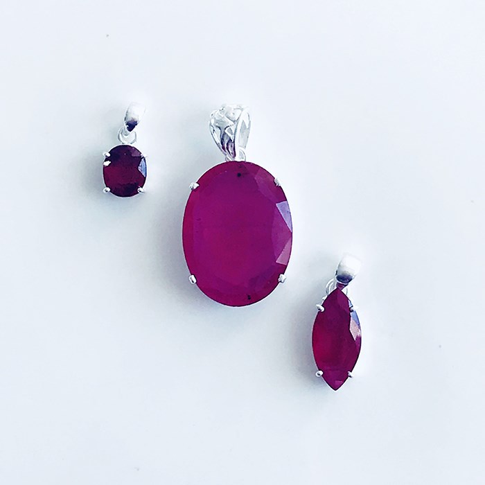  Ruby pendants, Photo: Silver Street Jewellers