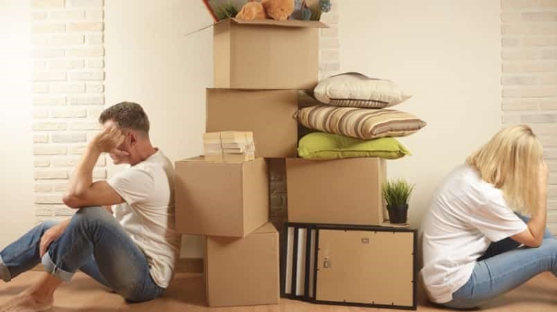  Photo: Renters frustrated during a move / Shutterstock