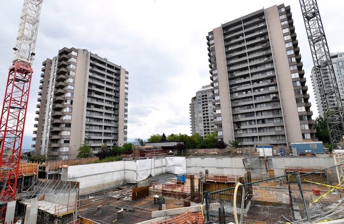  A new rental tower is being built closer than usual to an existing building, but within building code restrictions, according to the City of Burnaby. Photo by Jennifer Gauthier/Burnaby NOW