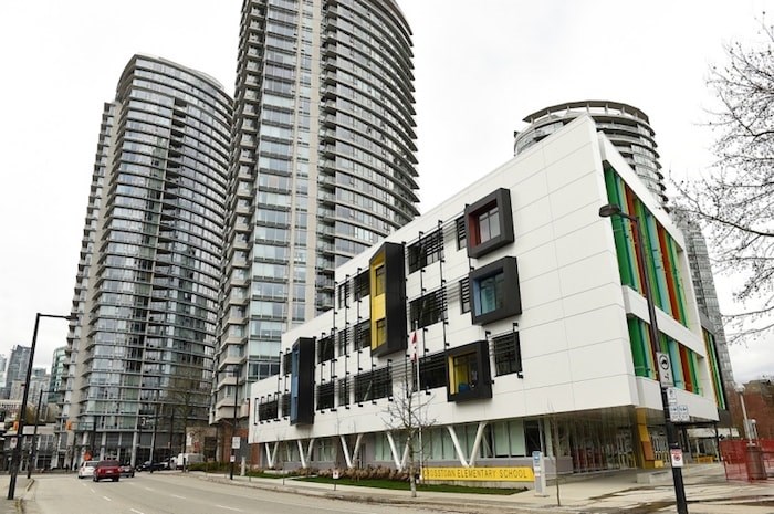  Crosstown elementary in Vancouver opened in 2017 and features a full gymnasium, an unwalled-library and a rooftop outdoor space. File photo/Glacier Media