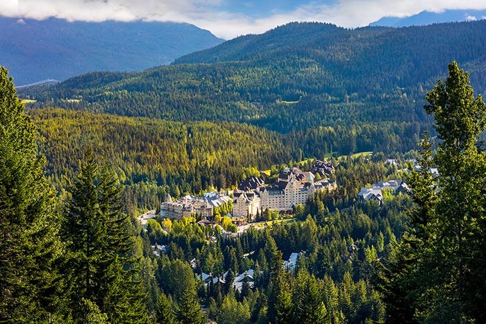  Photo: Fairmont Chateau Whistler