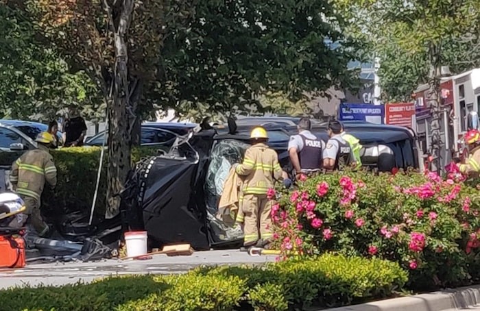  A car accident sent several individuals to the hospital on Tuesday, August 6. Photo submitted by Kevin Nguyen