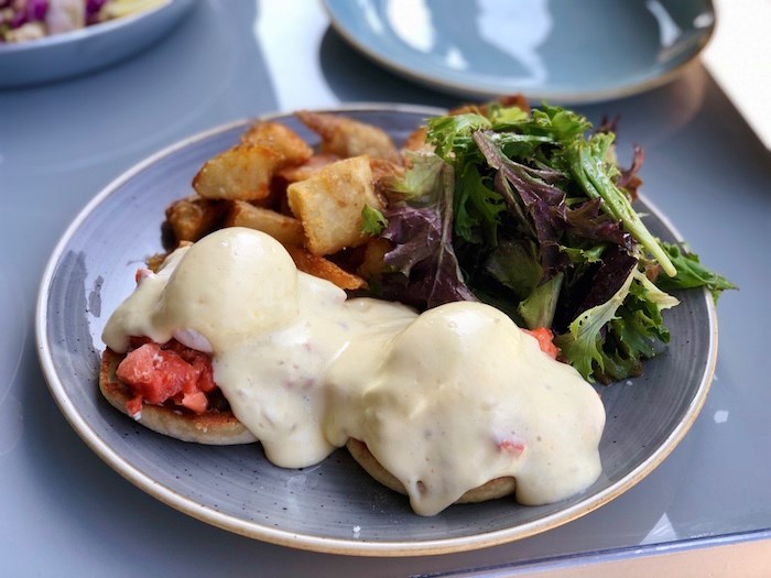  Westcoast Benny at Papi's. Photo by Lindsay William-Ross/Vancouver Is Awesome