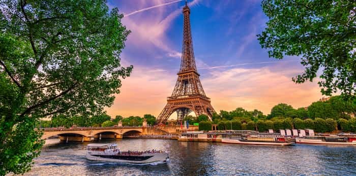  Known for its awe-inspiring architecture, incredible art galleries, and rich history, Paris offers a multitude of things to see and do. Photo: Paris / Shutterstock