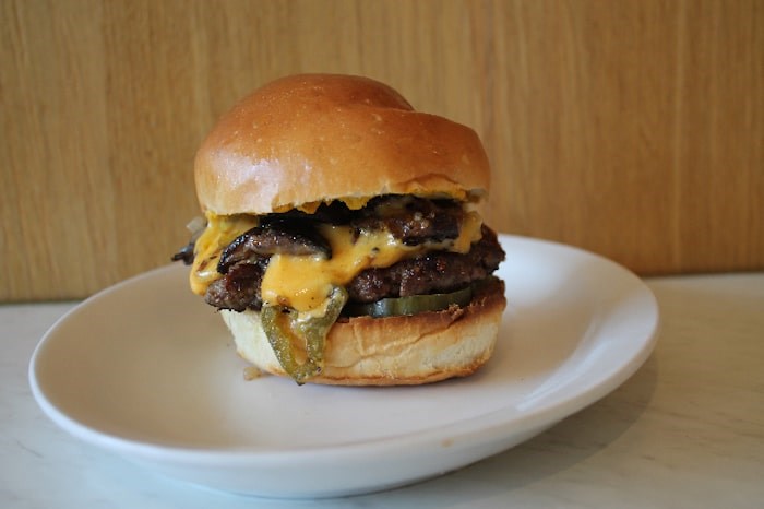  Hot Mess Burger at Fable Diner. Photo via Le Burger Week