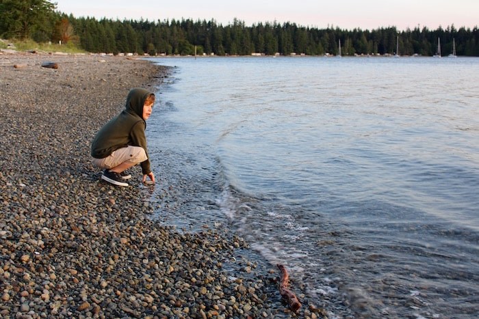  Take some time to throw rock from Rebecca Spit. Photo by Lindsay William-Ross/Vancouver Is Awesome