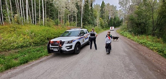  Alana Bull and her family had an extremely different experience on their walk at Ferguson Lake. (via Facebook/Alana Bull)