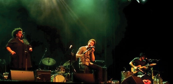  The Harpoonist & the Axe Murderer rock out at a recent North Shore show. The local duo will headline the Shipyards Festival Sept. 28 on the North Van waterfront. file photo Mike Wakefield, North Shore News