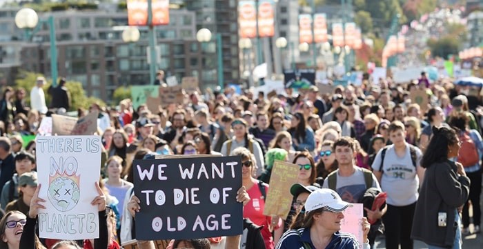  Tens of thousands attended the Global Climate Strike at Vancouver city hall Sept. 27 before marching over the Cambie Street Bridge into downtown. Photo Dan Toulgoet