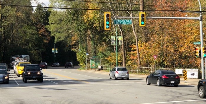  A flashing turn signal at Sperling and Canada Way that keeps flashing even though there are no vehicles turning. Chris Campbell photo