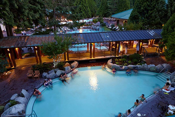  Photo: Harrison Hot Springs Resort