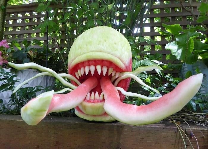  Clive Cooper did this “Hollowgast” watermelon carving for Fox Entertainment, promoting the Tim Burton film Miss Peregrine’s Home for Peculiar Children. Photo courtesy Clive Cooper