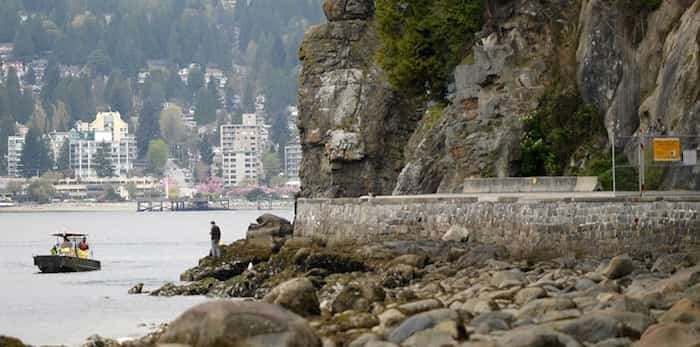  Photo: Sections of the seawall in Stanley Park will be closed starting Nov. 18 as Vancouver Park Board does annual rock scaling work. Photo: Jennifer Gauthier