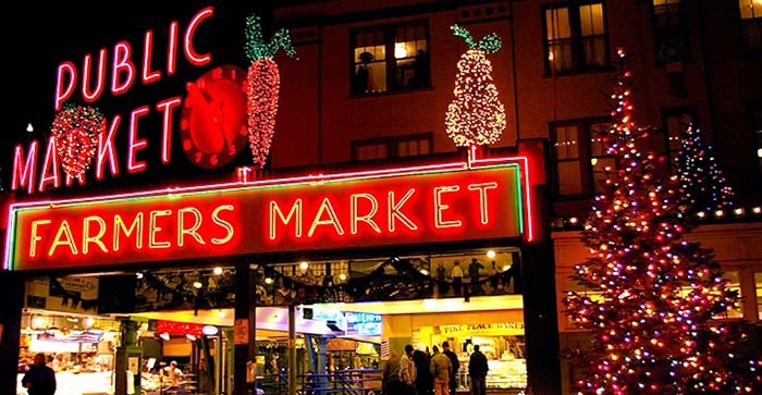  Celebrate the holidays at the Pike Place Market. Photo Visit Seattle